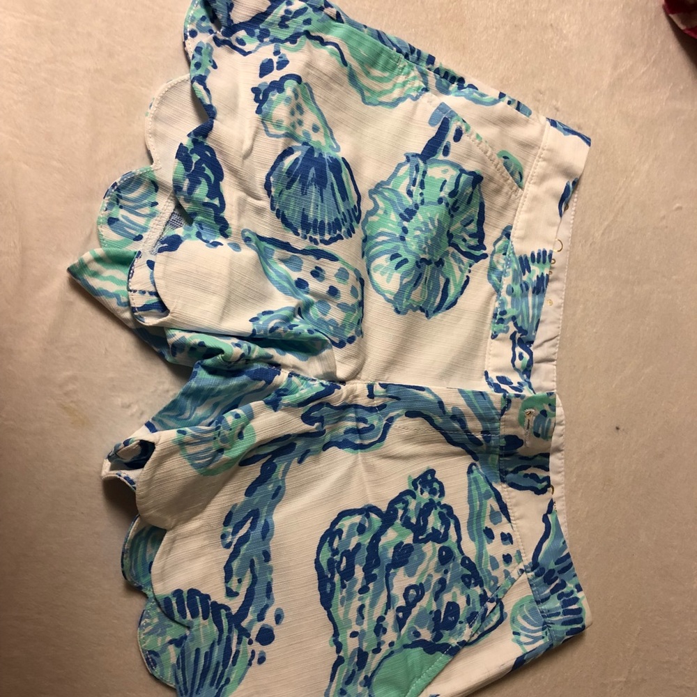 Lilly Pulitzer buttercup shorts